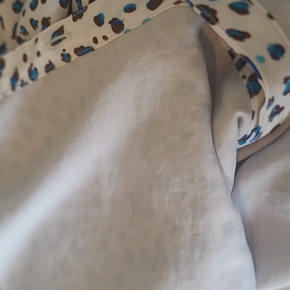 Cabi Camilla leopard shirt dress,  size Medium - Picture 10 of 10